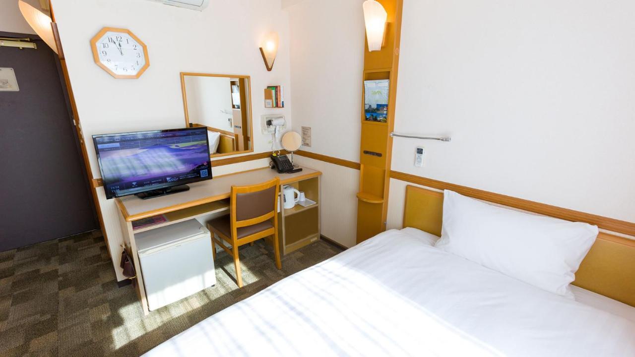 Toyoko Inn Tokyo Ikebukuro Kita-Guchi No.1 Ngoại thất bức ảnh